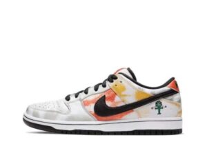 Nike Dunk SB Low Pro QS “Roswell Raygun（36-45）