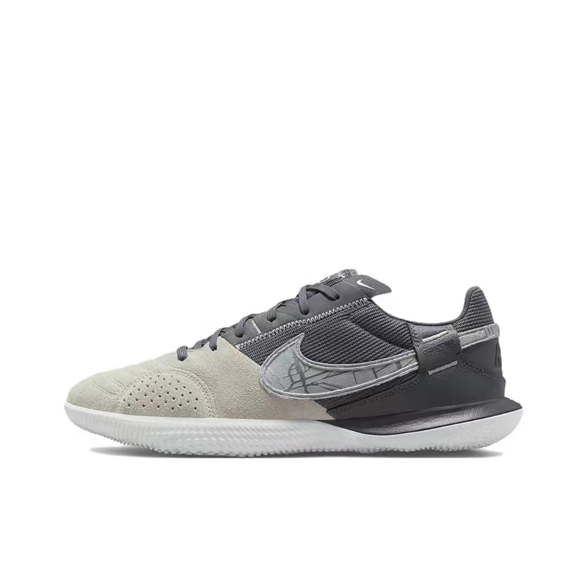 20240416165840 Nike Streetgato IC Gray