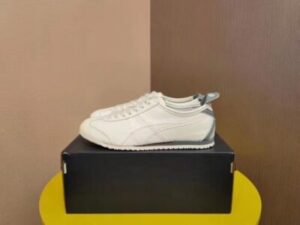 Onitsuka Tiger Mexico 66 White Light Sage