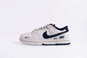 Nk SB Dunk Low