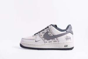 Swarovski & nike air force 1 low & Stussy
